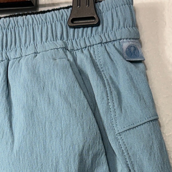 Lululemon Men's Stretch Ripstop Short - Picture 2 of 7
